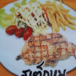 สเต็กหมูเนื้อนิ่มหอมกลิ่นเครื่องเทศหมักได้ลงตัวมาก