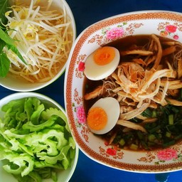 ไก่ฉีก+ไข่