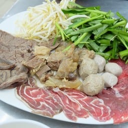 โคขุนหม้อไฟ 240บาท