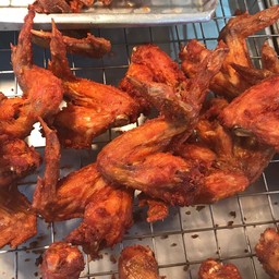 ปีกไก่ทอด