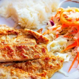 ข้าวหน้าหมูนุ่มน้ำจิ้มแจ่ว