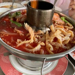 เย็นตาโฟหม้อไฟ