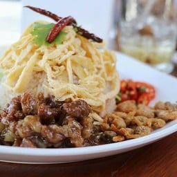 ข้าวคลุกกะปิ