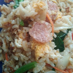 ข้าวผัดแหนม