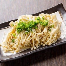 เห็ดเข็มทองผัดเนย