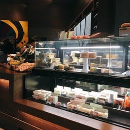 Starbuck  Texttile Center