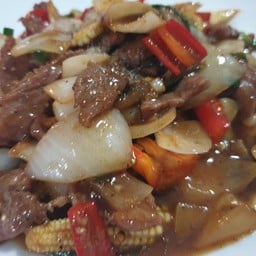 เนื้อผัดน้ำมันหอย