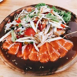 ตำลาวปูม้าแซลม่อน