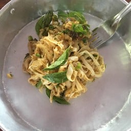 ป้าน้อย หมี่ยำไทย