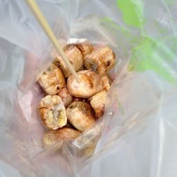 ป้าดำกล้วยปิ้งหินร้อน