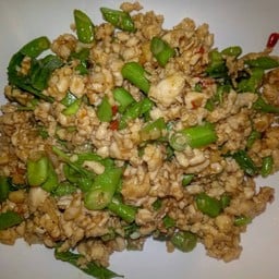 ผัดกะเพรา_