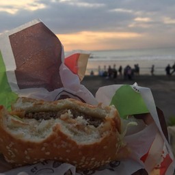 Discovery shopping mall