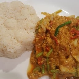 ข้าวหน้า_ผัดผงกะหรี่