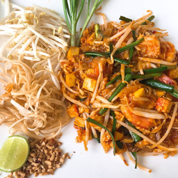 ผัดไทยกุ้งสด