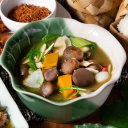 หลองข้าว ตำม่วน