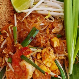 ผัดไทยนายต้อง