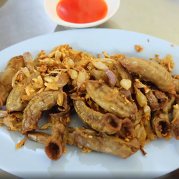 ไส้อ่อนทอดกระเทียม