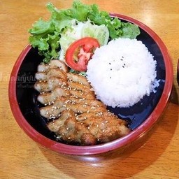 ข้าวหน้าไก่ย่าง