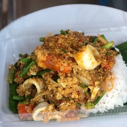 ทะเลผัดผงกระหรี่