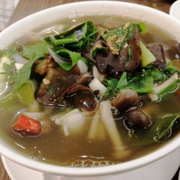 แกงผักหวานป่าเห็ดรวม (ปลาร้า ไม่ปลาร้า)