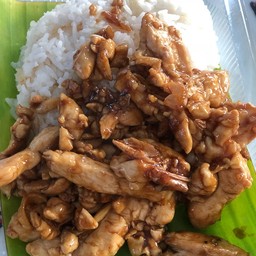 ไก่กระเทียม