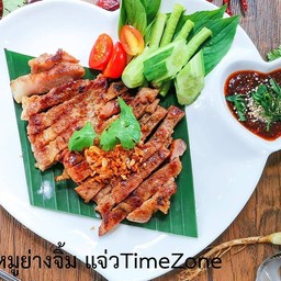 คอหมูย่างจิ้มแจ่ว