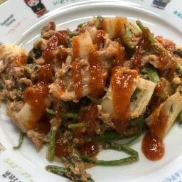 สุกี้แห้งหมู