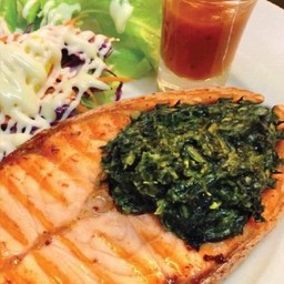 แซลมอนสเต็ก