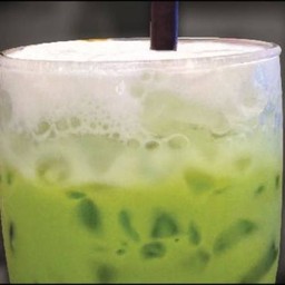 ชาเขียวนมเย็น