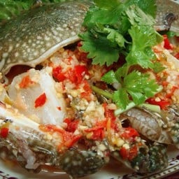 ยำปูดอง