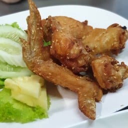 ปีกไก่ทอด