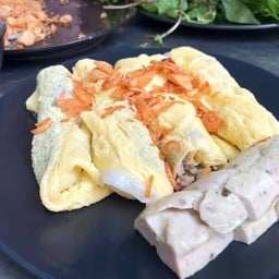 ข้าเกรียบปากหม้อใส่ไข่🐣🍳