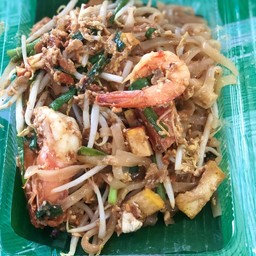 ผัดไทยทะเล