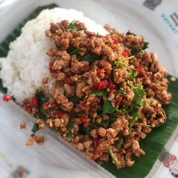 กะเพราหมูสับ(พิเศษ)