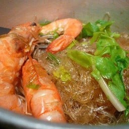 กุ้งอบวุ้นเส้น