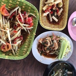 เดือนตำถาด ศรีราชา