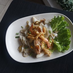 ก๋วยเตี๋ยวคั่วทะเล