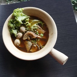 เกาเหลาทรงเครื่อง (ร้าน โปวเทียมเฮง)