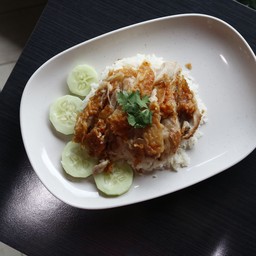 ข้าวมันไก่ ทอด (ร้าน ข้าวมันไก่ซิ่วลั้ง)