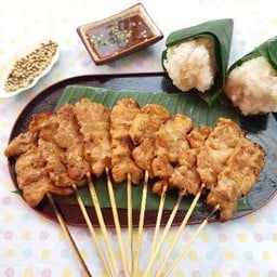 หมูปิ้งกะทิสดเฮียแมน ซอยละลายทรัพย์-สีลม สาขาสีลม หลังแบงค์กรุงเทพ สนญ