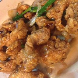 ไก่ผัดเม็ดมะม่วง