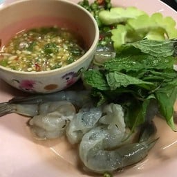 กุ้งแช่น้ำปลา