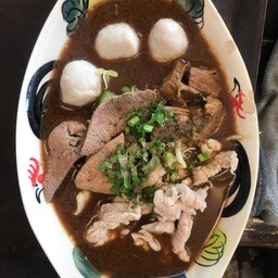 เกาเหลาน้ำตก