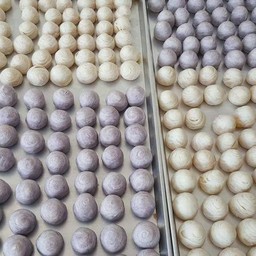 อร่อยเปี๊ยะสดอร่อยเวอร์ๆ แป้งบางเนื้อนุ่มแทบละลายในปาก ไส้เผือกเหนียวนุ่มหอมเผือ