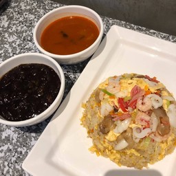 삼선볶음밥 - ซัมซอนบกกึมบับ