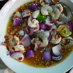 ยำเกาเหลากุ้งสุก+กุ้งสด