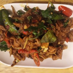 ผัดเผ็ดหมูป่า