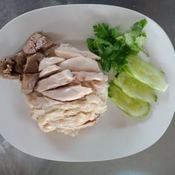 ข้าวมันไก่ต้ม+เครื่องใน