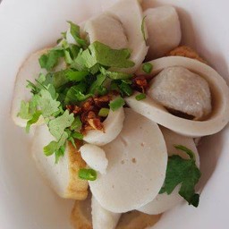 ก๊วยเตี๋ยวเจ๊เค็งเย็นตาโฟ เจ้าเก่าเยาวราช