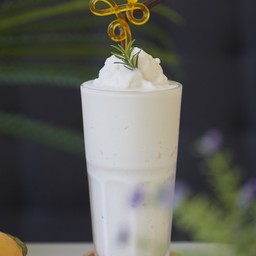 น้ำมะพร้าวปั่น